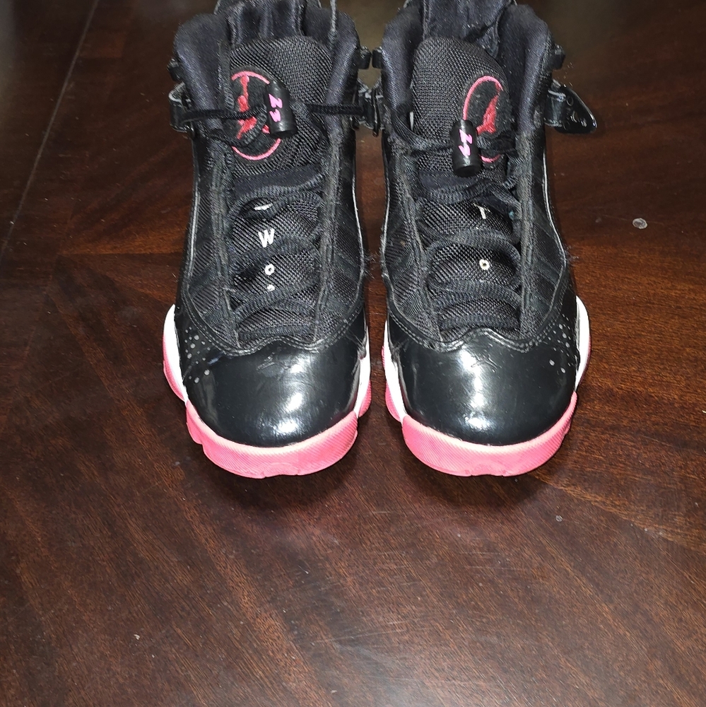 Jordan 6 Rings - Picture 2 of 8
